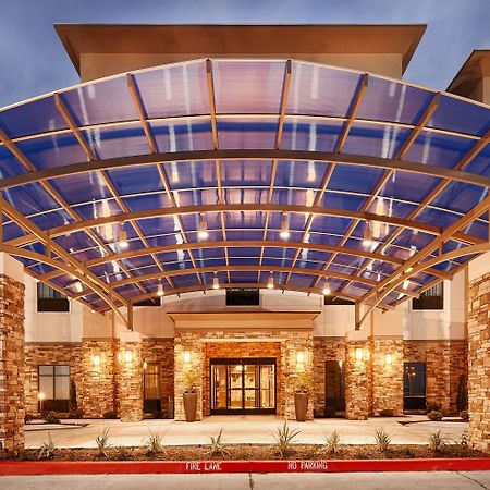 Best Western Plus Flatonia Inn Exterior photo